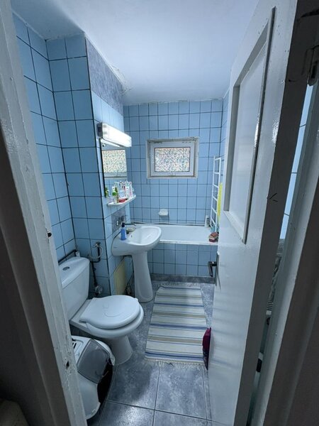 Targu Jiu Apartament 3 camere - 65 mp- Aleea Plopilor,